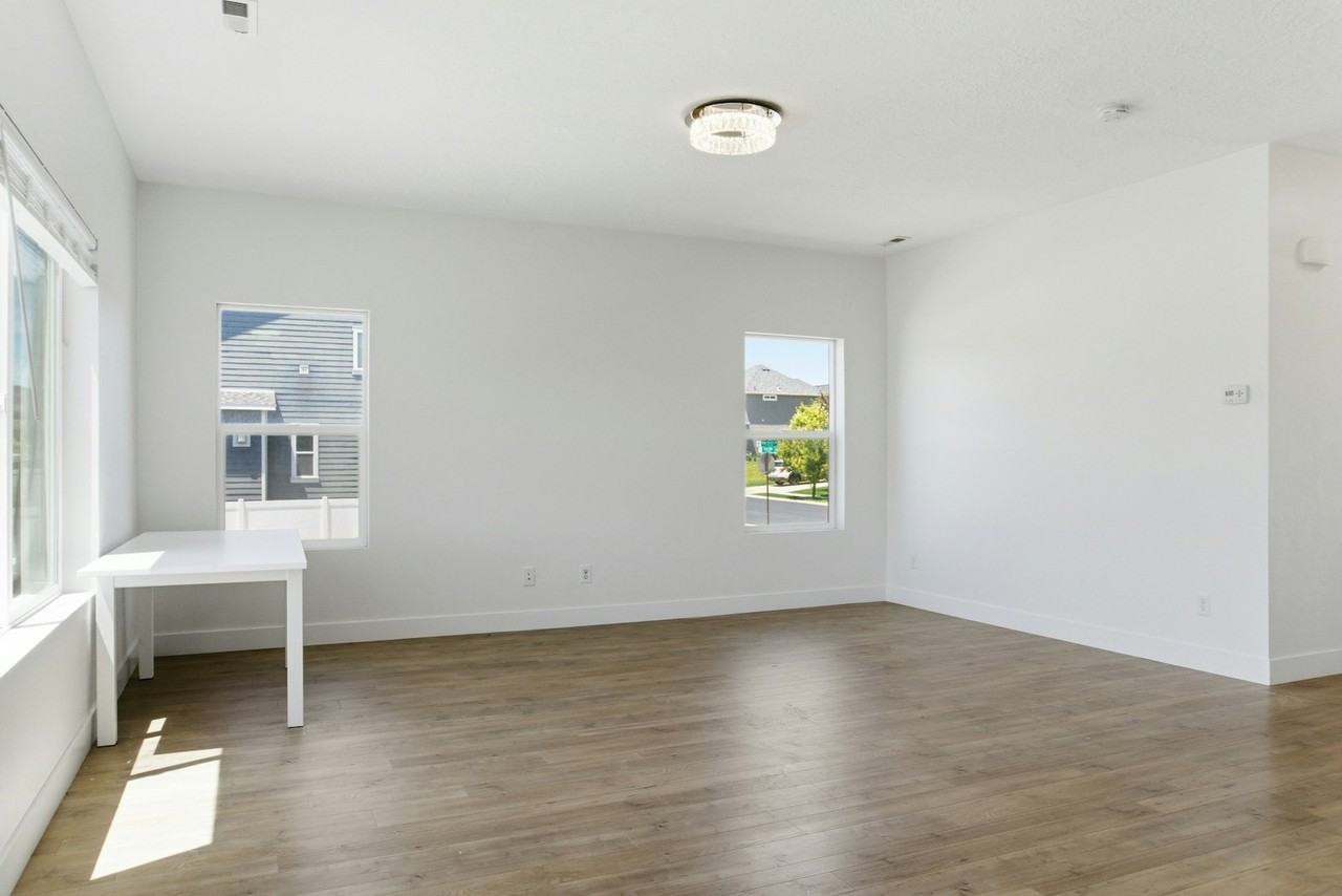 5152 East Sequoia Way - Photo 4 of 17
