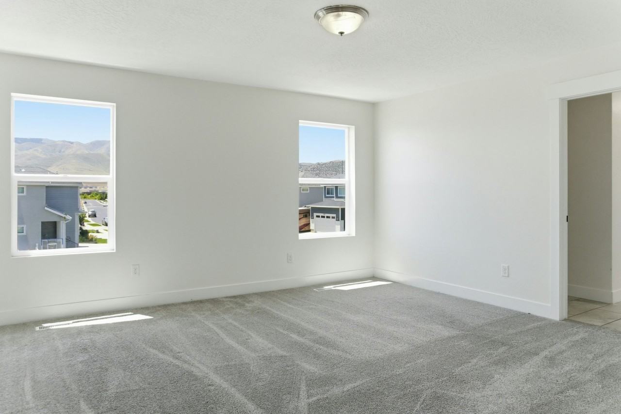 5152 East Sequoia Way - Photo 7 of 17
