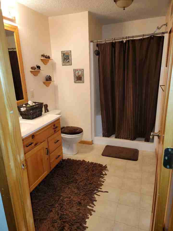 14 Columbia Ct #NA - Photo 2 of 49
