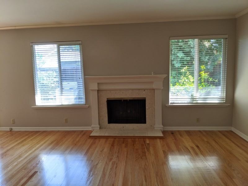 2226 Riordan Dr - Photo 2 of 12