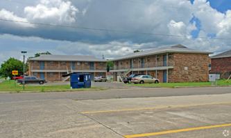 featured image of 101 N 3rd St