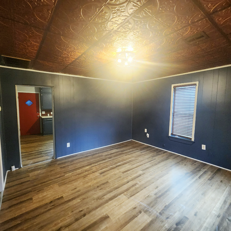 415 S 5th St - Photo 3 of 14