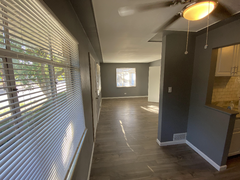 7825 E 14th Ave - Photo 3 of 12