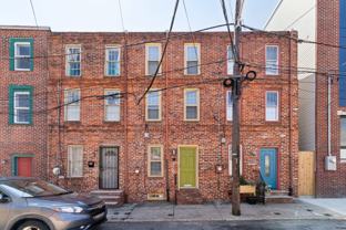304 Sears St - Photo 1 of 1