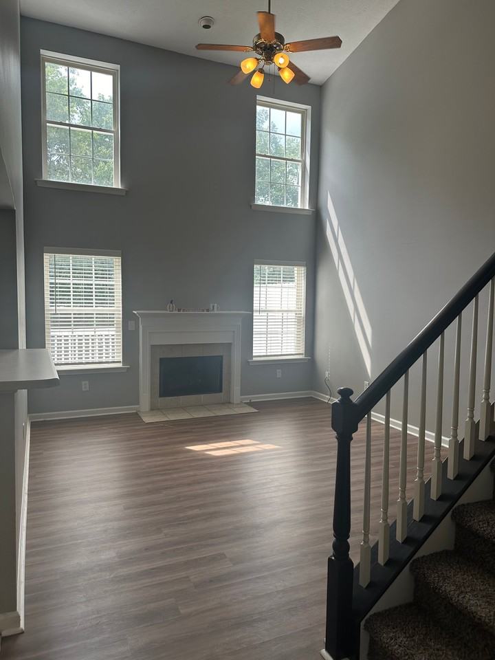 5310 Southfork Blvd - Photo 4 of 18