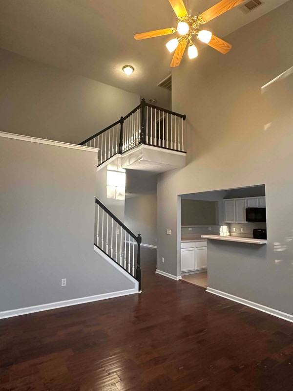5310 Southfork Blvd - Photo 5 of 18