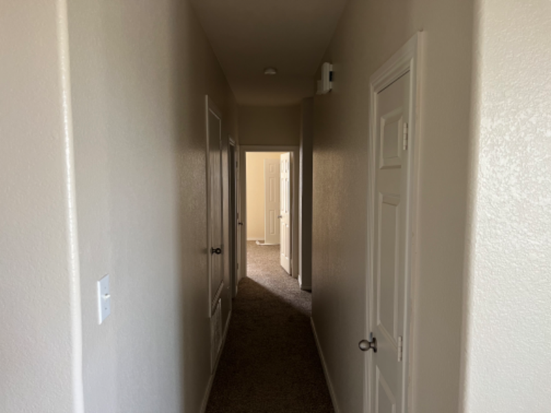 1738 Summerwood Ln - Photo 4 of 16