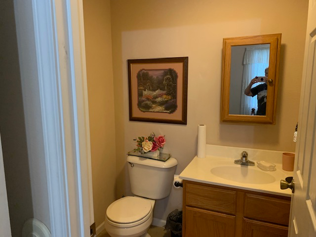 623 Scottsvale Dr #B - Photo 6 of 6