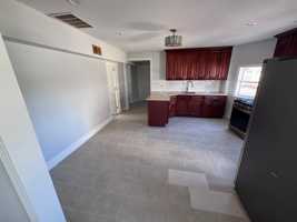 featured image of 850 Bleecker St #3