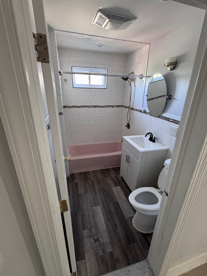 850 Bleecker St #3 - Photo 6 of 13