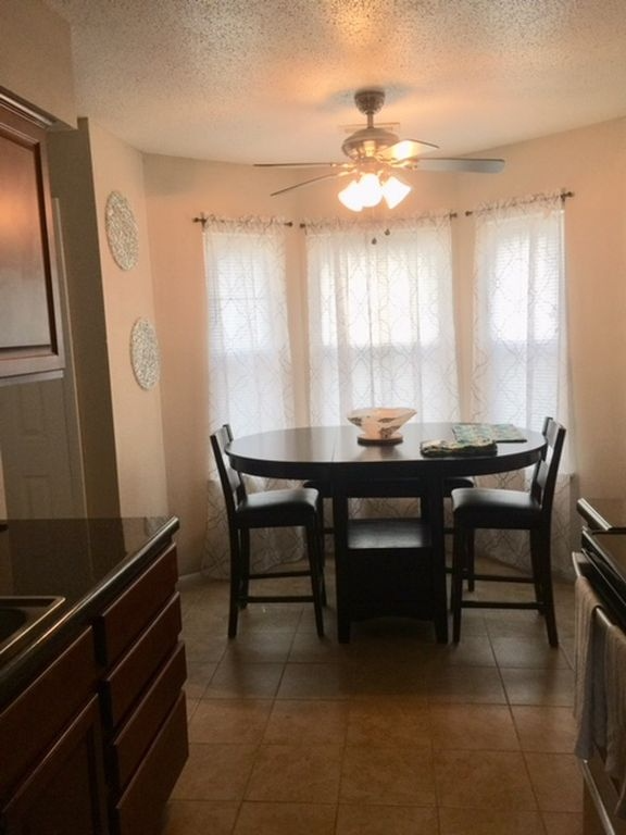 1 Pleasant Cir - Photo 2 of 7