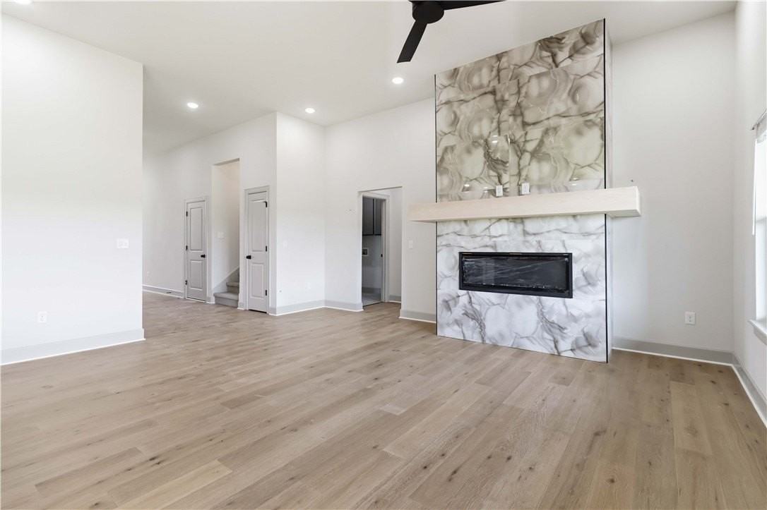 970 Trestle Ln - Photo 7 of 31