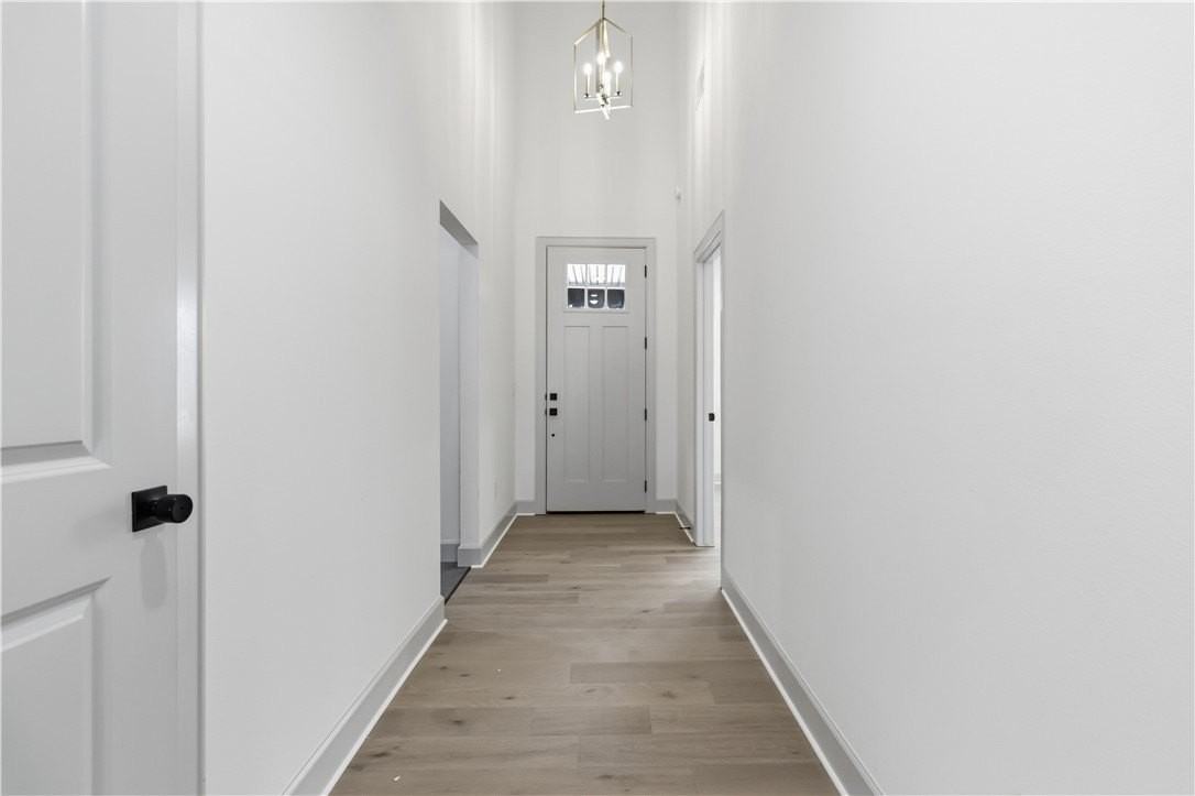 1031 Whistler Street - Photo 6 of 34