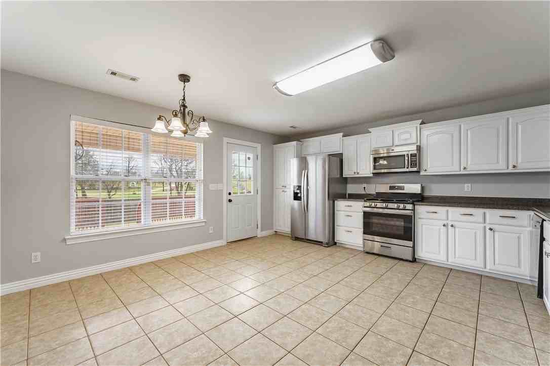 330 Mckissic Spring Rd - Photo 6 of 20