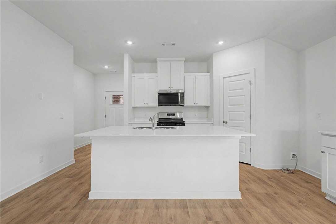 529 Nevada St - Photo 6 of 23