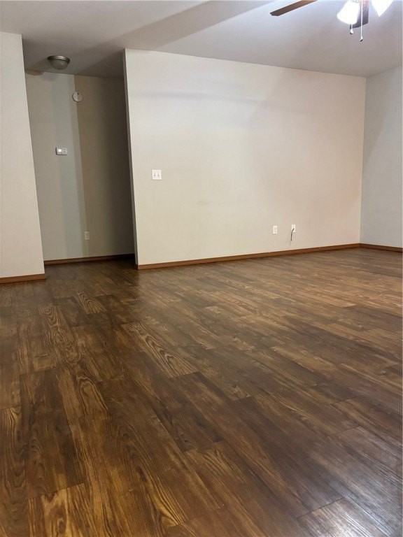 112 Sage St - Photo 2 of 11