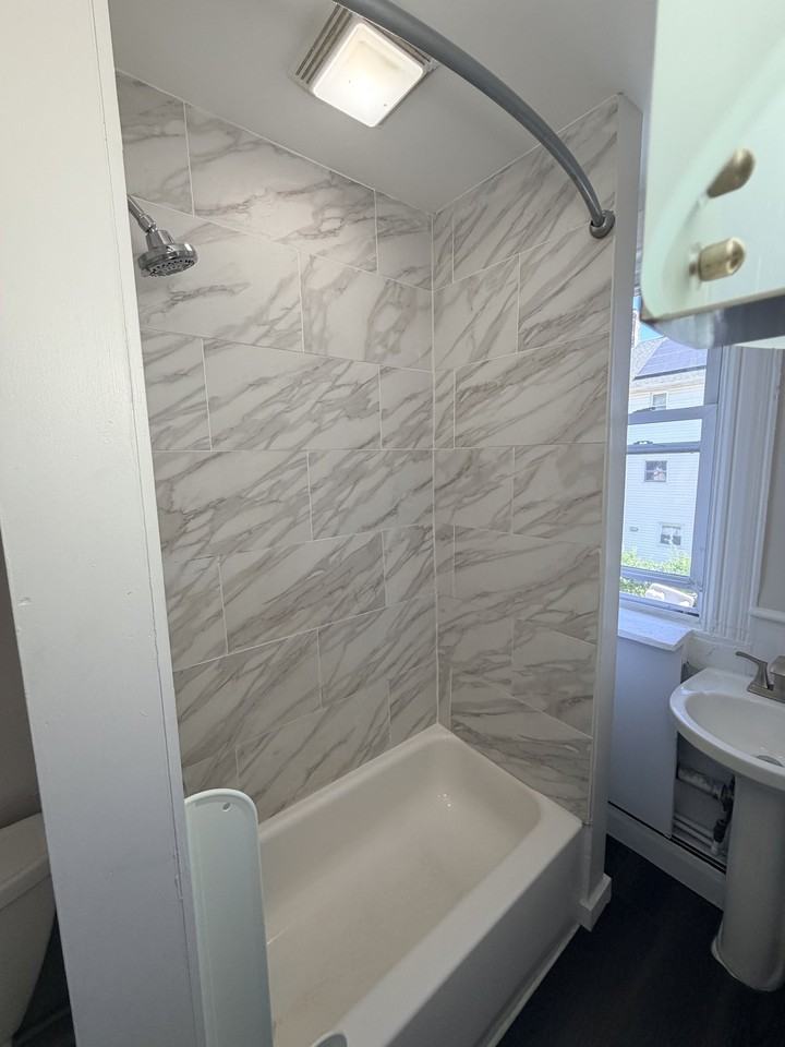 103 Smalley St #2ndFL - Photo 6 of 17