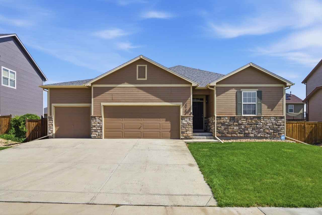 3758 Torch Lily St - Photo 3 of 21