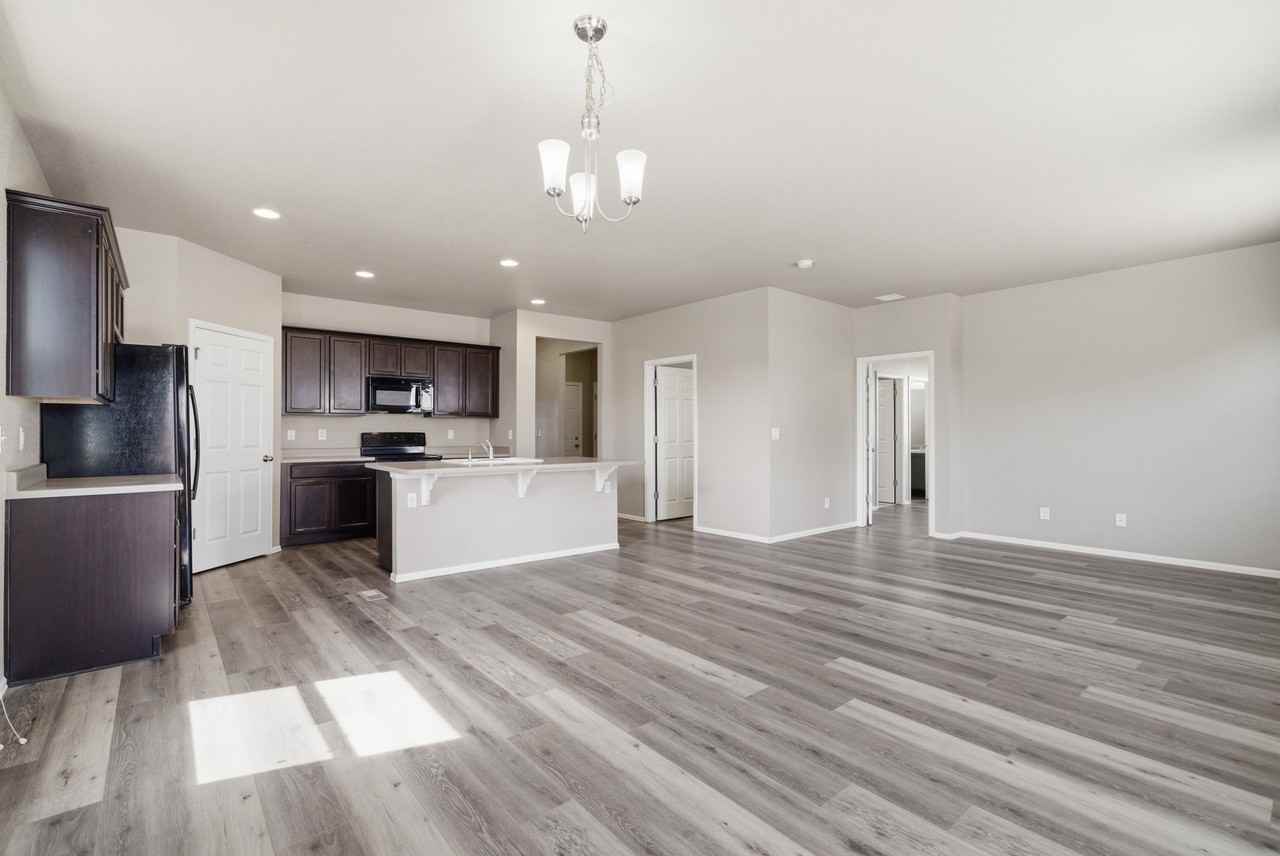 3758 Torch Lily St - Photo 7 of 21