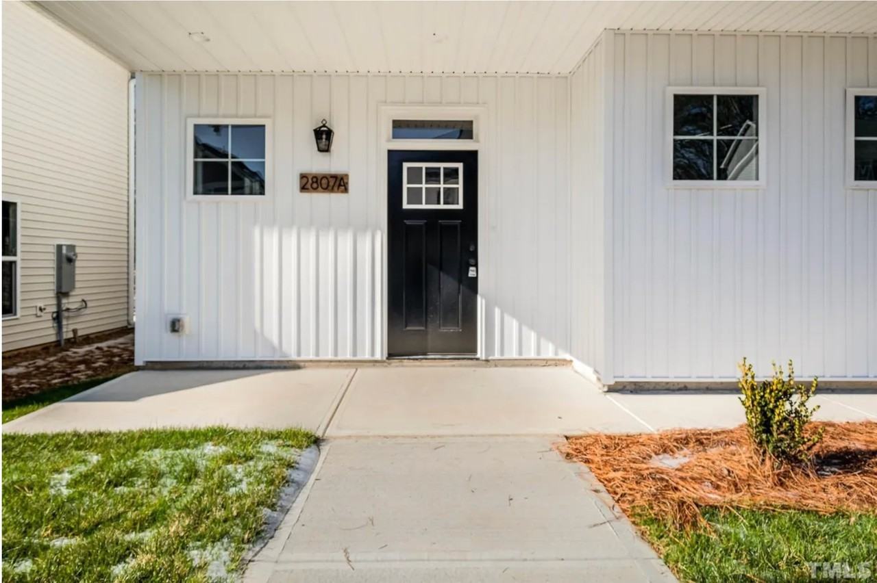 2807A Cannada Ave - Photo 3 of 18