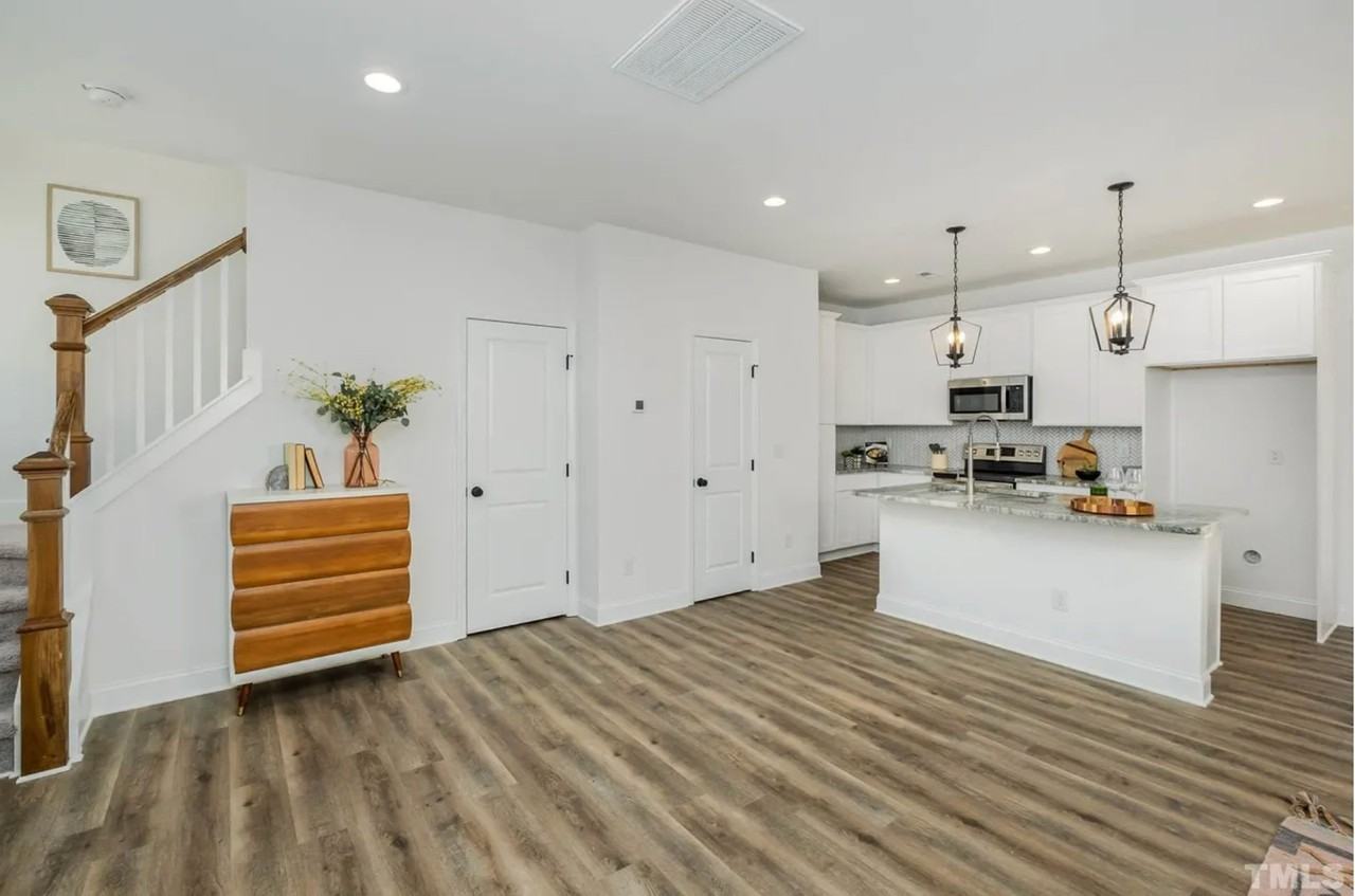 2807A Cannada Ave - Photo 7 of 18