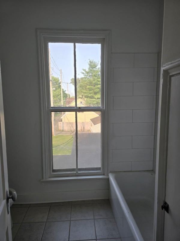 1113 Franklin St - Photo 4 of 13