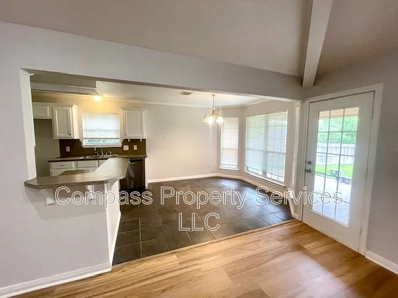 2924 Palomino Trl - Photo 6 of 13