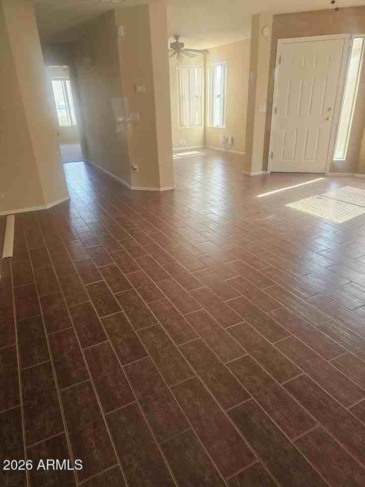 43839 W Rio Grande Dr - Photo 2 of 8