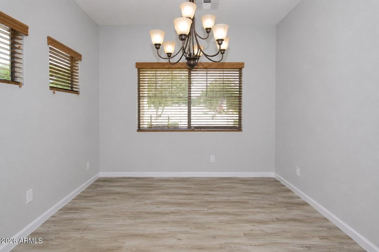232 W Stanley Ave - Photo 4 of 19