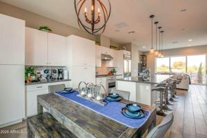featured image of 3105 N 71st St