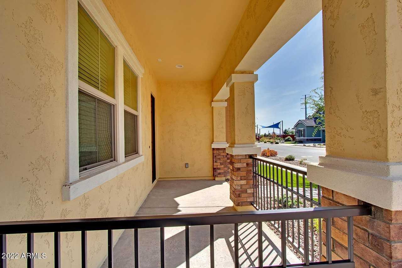 4290 E Cynthia St - Photo 4 of 50
