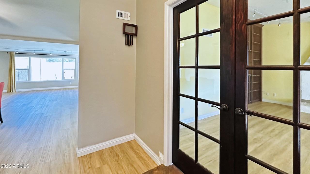17221 E Lantern Ln - Photo 6 of 45