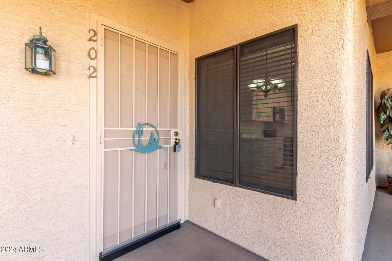 13818 N Saguaro Blvd #202 - Photo 2 of 29