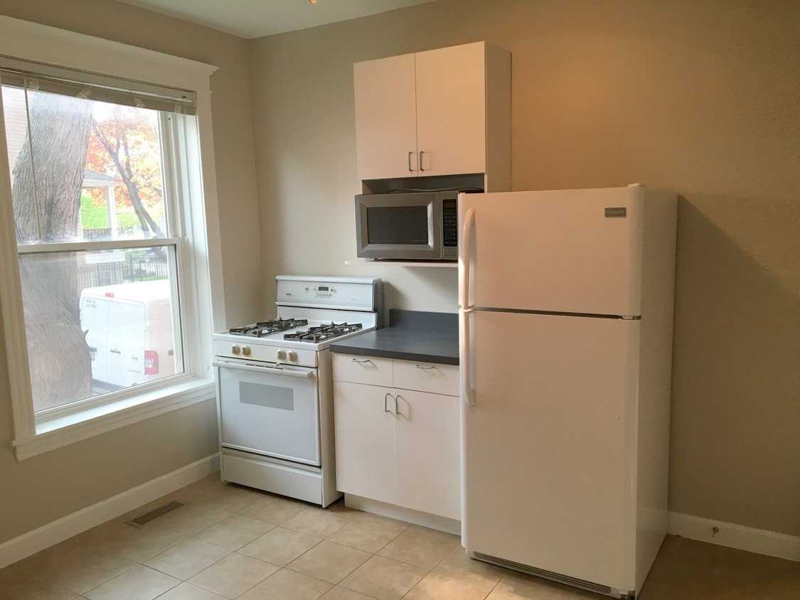 1931 W Summerdale Ave #5317-1 - Photo 5 of 6
