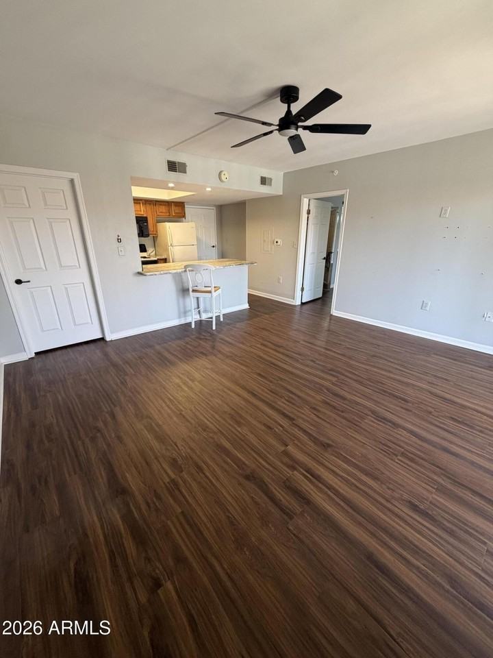 10330 W Thunderbird Blvd #C309 - Photo 6 of 21
