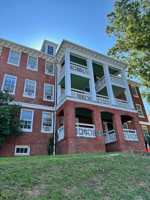 featured image of 301 N New St #307