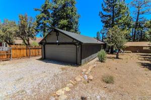featured image of 541 Spruce Ln