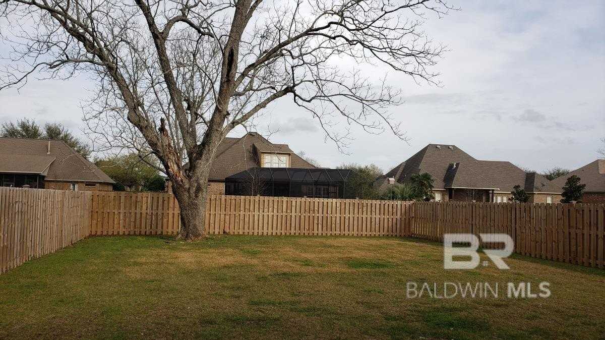 24490 Kipling Ct - Photo 4 of 18