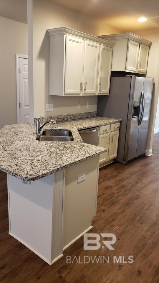 24490 Kipling Ct - Photo 5 of 18