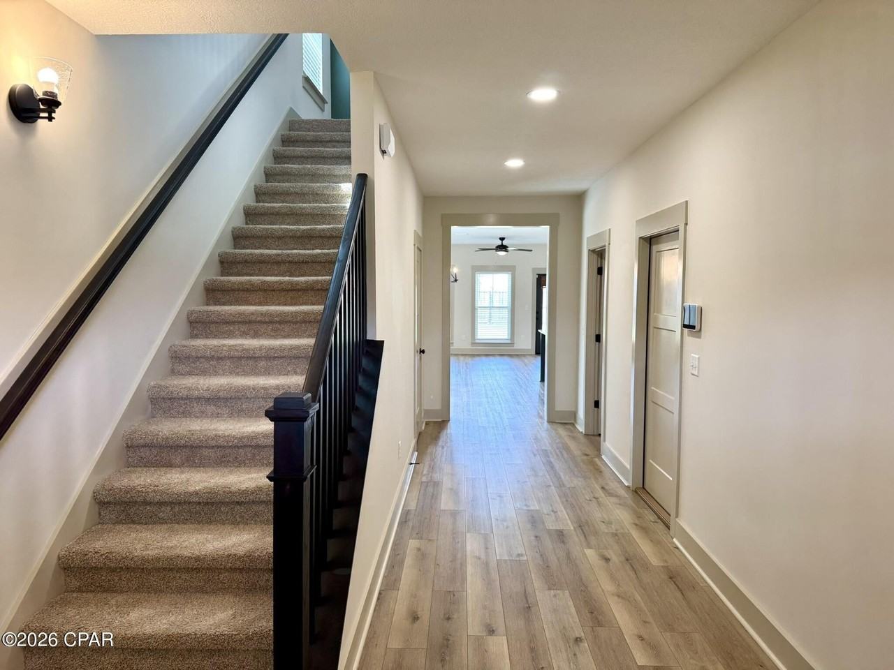 3806 Heartwood St - Photo 4 of 33