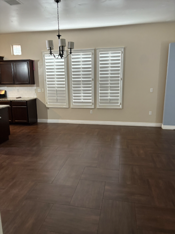 14668 Sunny Land Ave - Photo 6 of 10