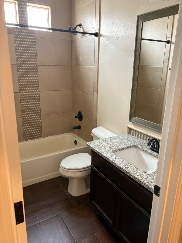 14668 Sunny Land Ave - Photo 7 of 10