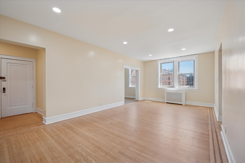 6202 Wayne Ave #A101 - Photo 5 of 15