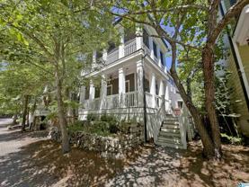 216 Hawthorn St - Photo 1 of 1