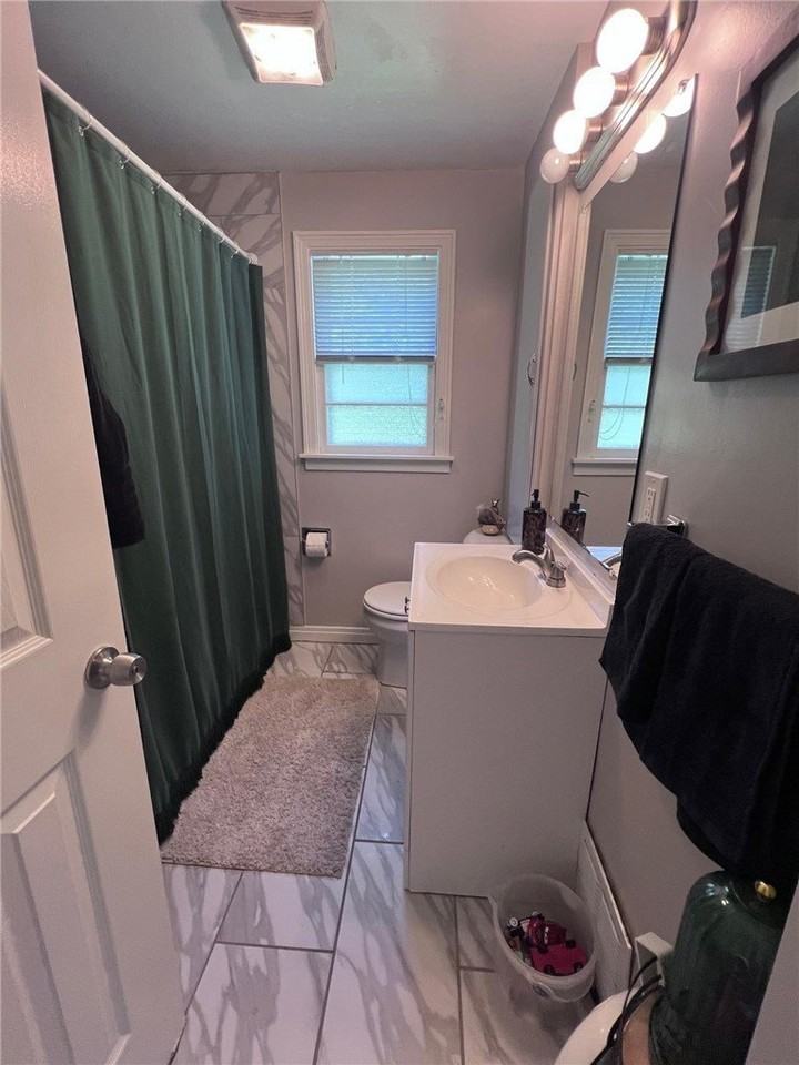 17 Pleasant View Dr - Photo 4 of 17