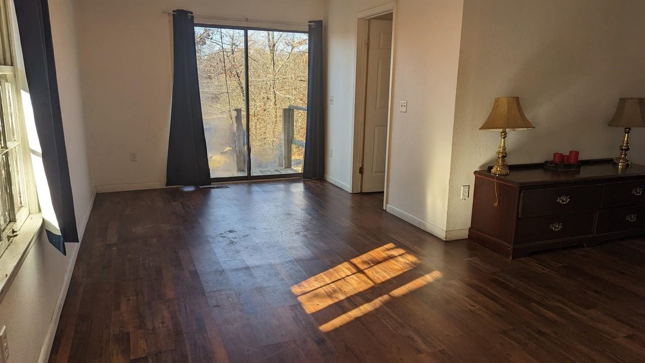 7 Arapaho Rd - Photo 2 of 18