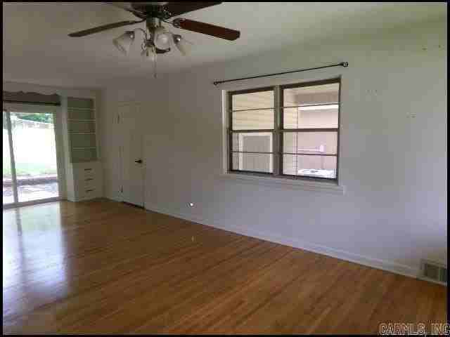 134 Sheridan Rd - Photo 3 of 24