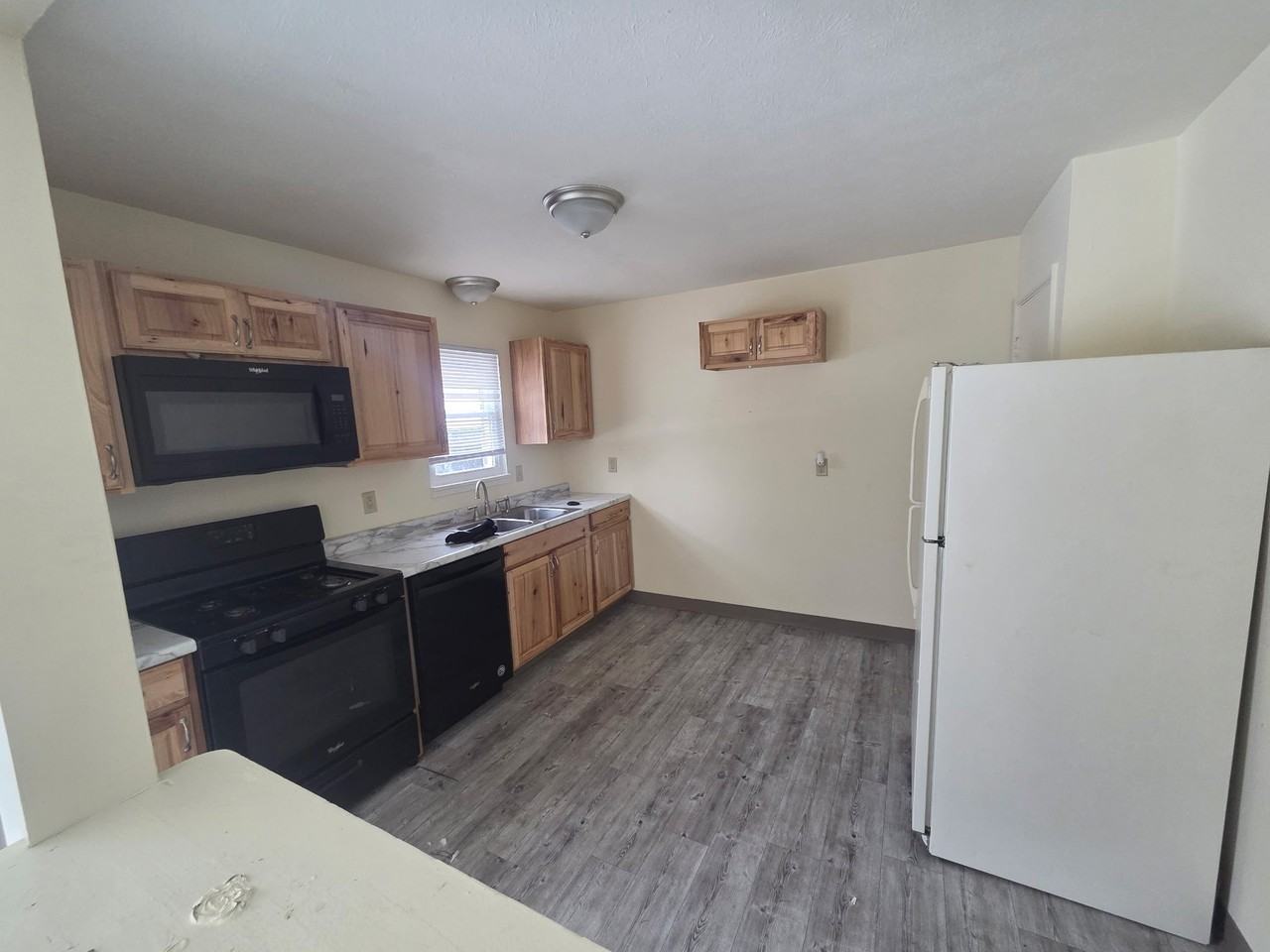 343 Mathews Rd - Photo 2 of 6