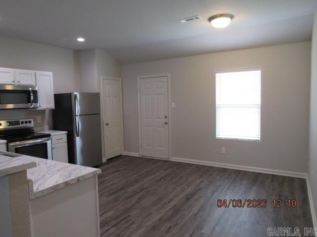2210 Getty Dr - Photo 5 of 14