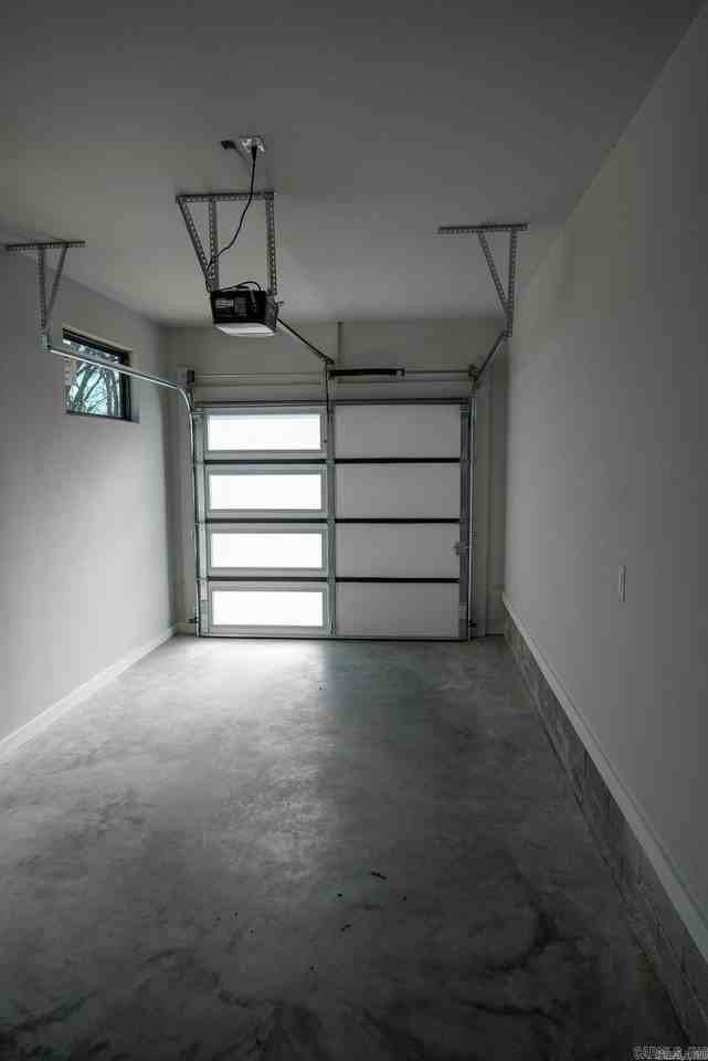1021 S Woodrow St #A - Photo 6 of 13